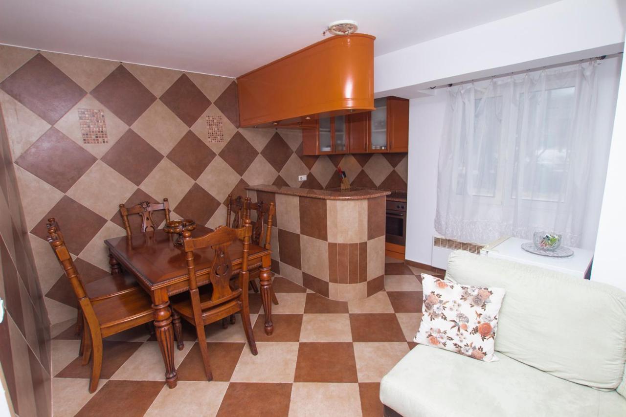 Lea Apartment バール エクステリア 写真