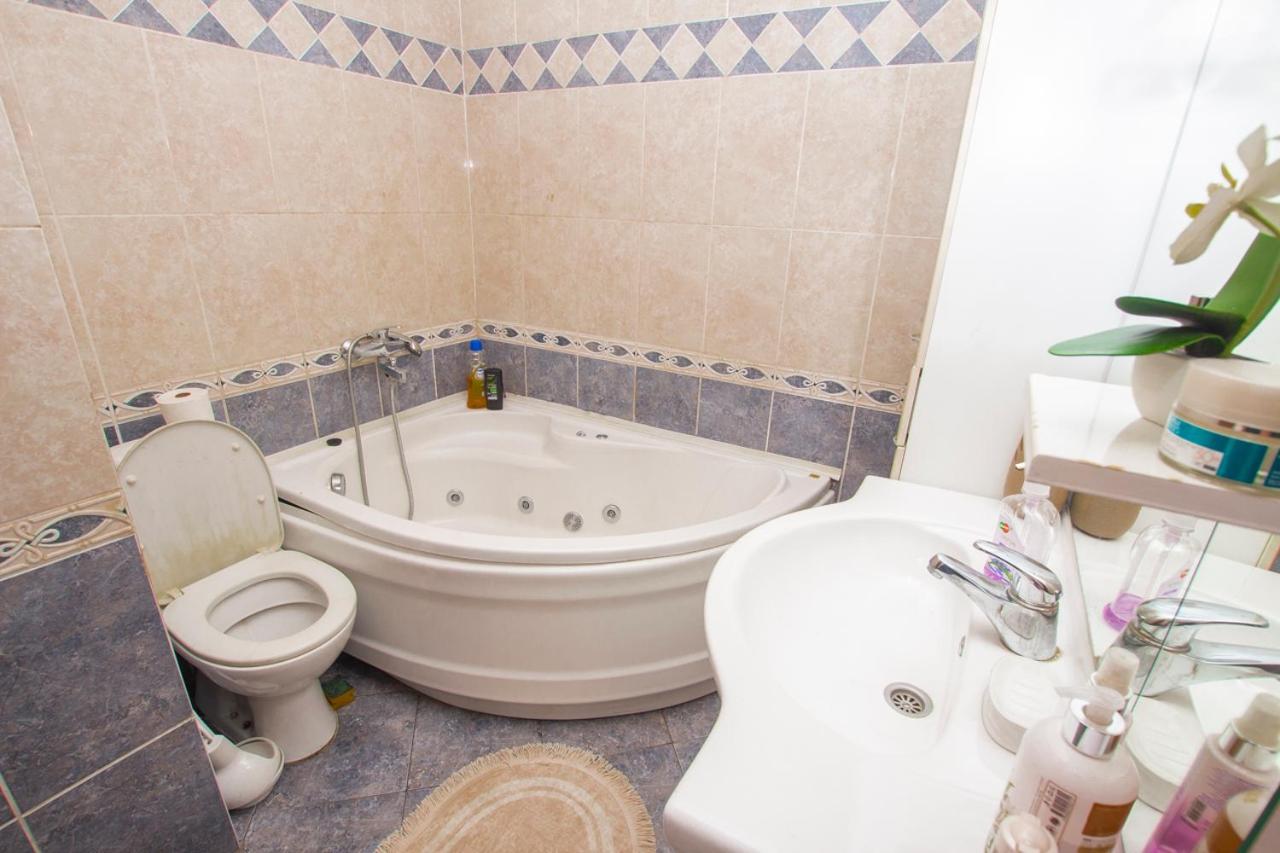 Lea Apartment バール エクステリア 写真