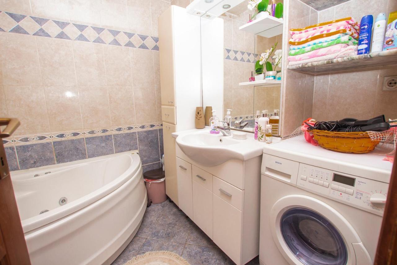 Lea Apartment バール エクステリア 写真