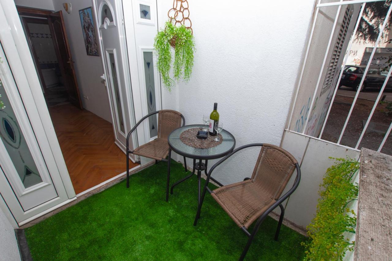 Lea Apartment バール エクステリア 写真