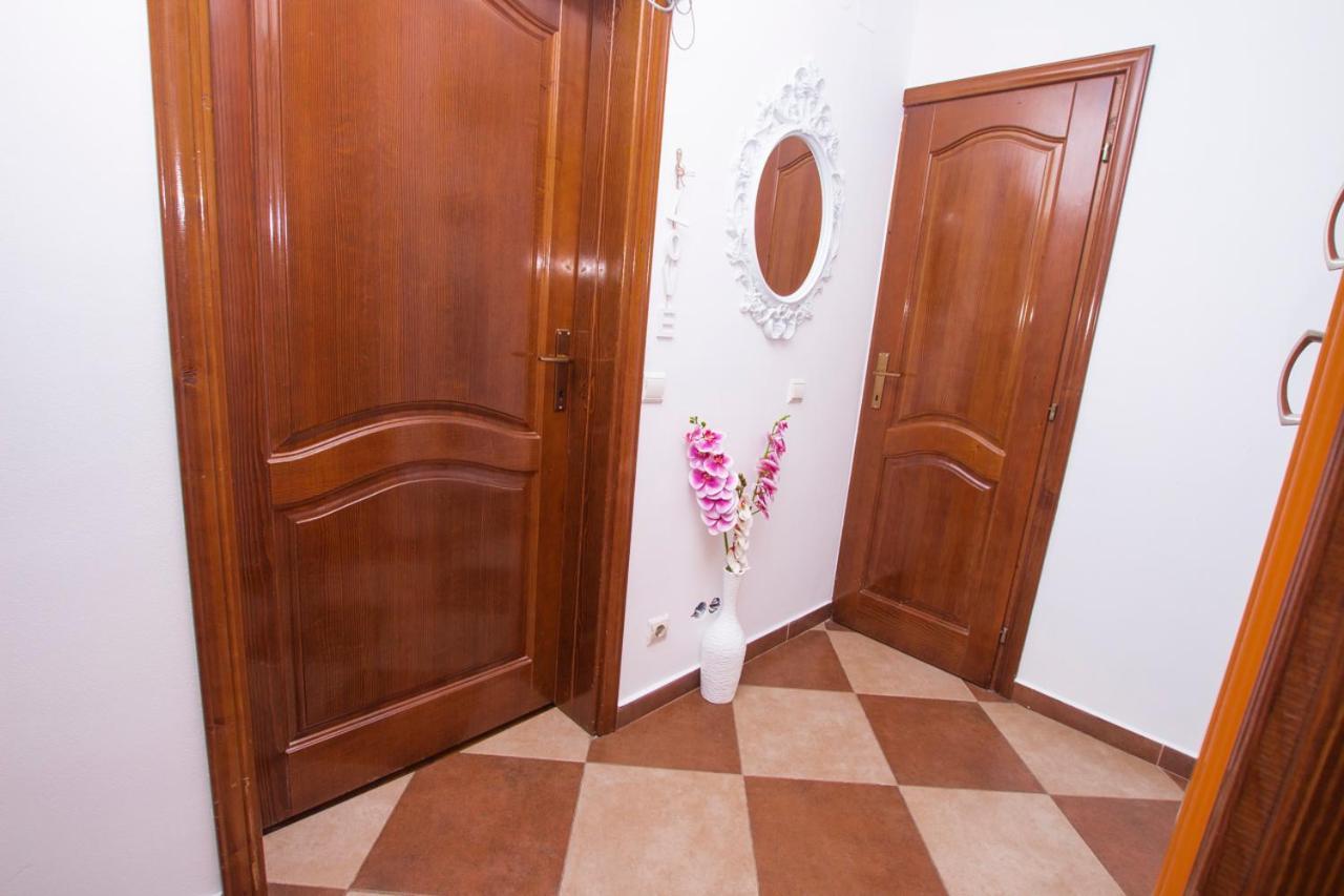 Lea Apartment バール エクステリア 写真